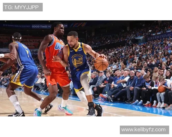 2016年库里对阵雷霆的精彩数据分析与比赛回顾