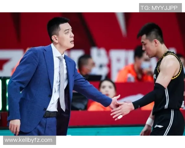 2019年CBA季后赛广厦对阵新疆的精彩对决回顾与分析