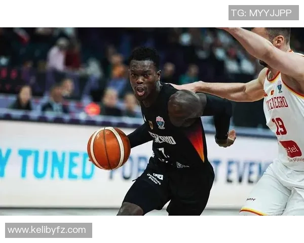 丹尼斯施罗德的篮球之路：从德国少年到NBA明星的成长历程