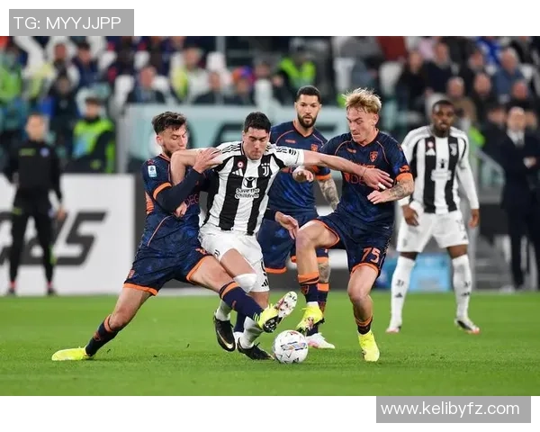 弗拉霍维奇带领球队重返巅峰的奋斗历程与未来展望 弗拉霍维奇带领球队重返巅峰的奋斗历程与未来展望